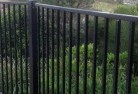 Lymingtonaluminium-railings-7.jpg; ?>